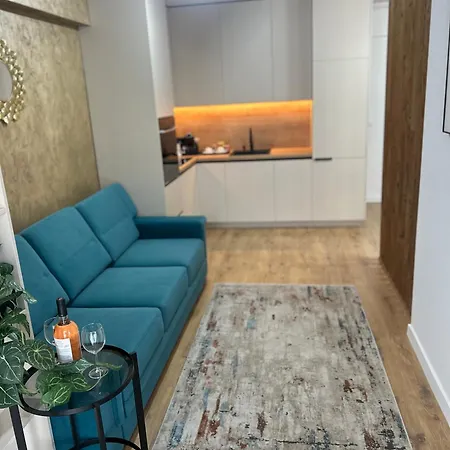 Ivory Deluxe - Free Parking & Self Check-in Appartement