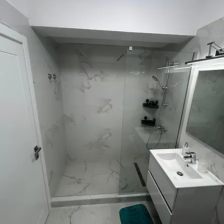 Ivory Deluxe - Free Parking